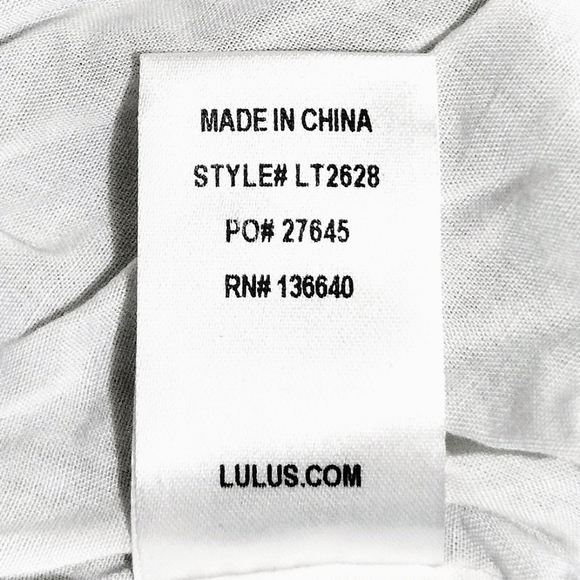 LuLus "Sea Of Cortez Gray & White Striped Off-The-Shoulder Crop Top. Size S - Picture 9 of 11